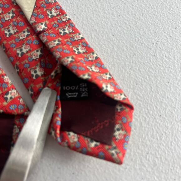 Salvatore Ferragamo Men's Silk Necktie Cow Animal Motif Made In Italy - Picture 4 of 9